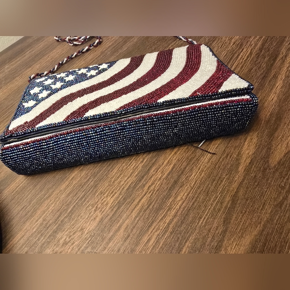 Vintage Patriotic Glass Beaded Clutch Crossbody Bag - Picture 7 of 7
